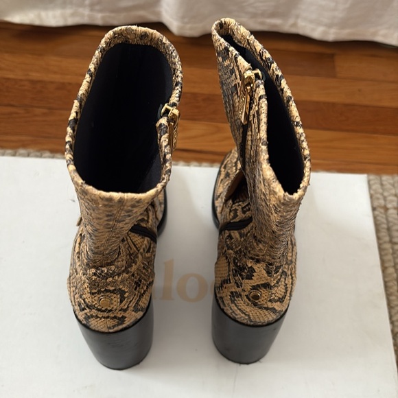 Chloe Adelie python-effect leather ankle boots size 39 gorgeous nwot - Picture 7 of 10